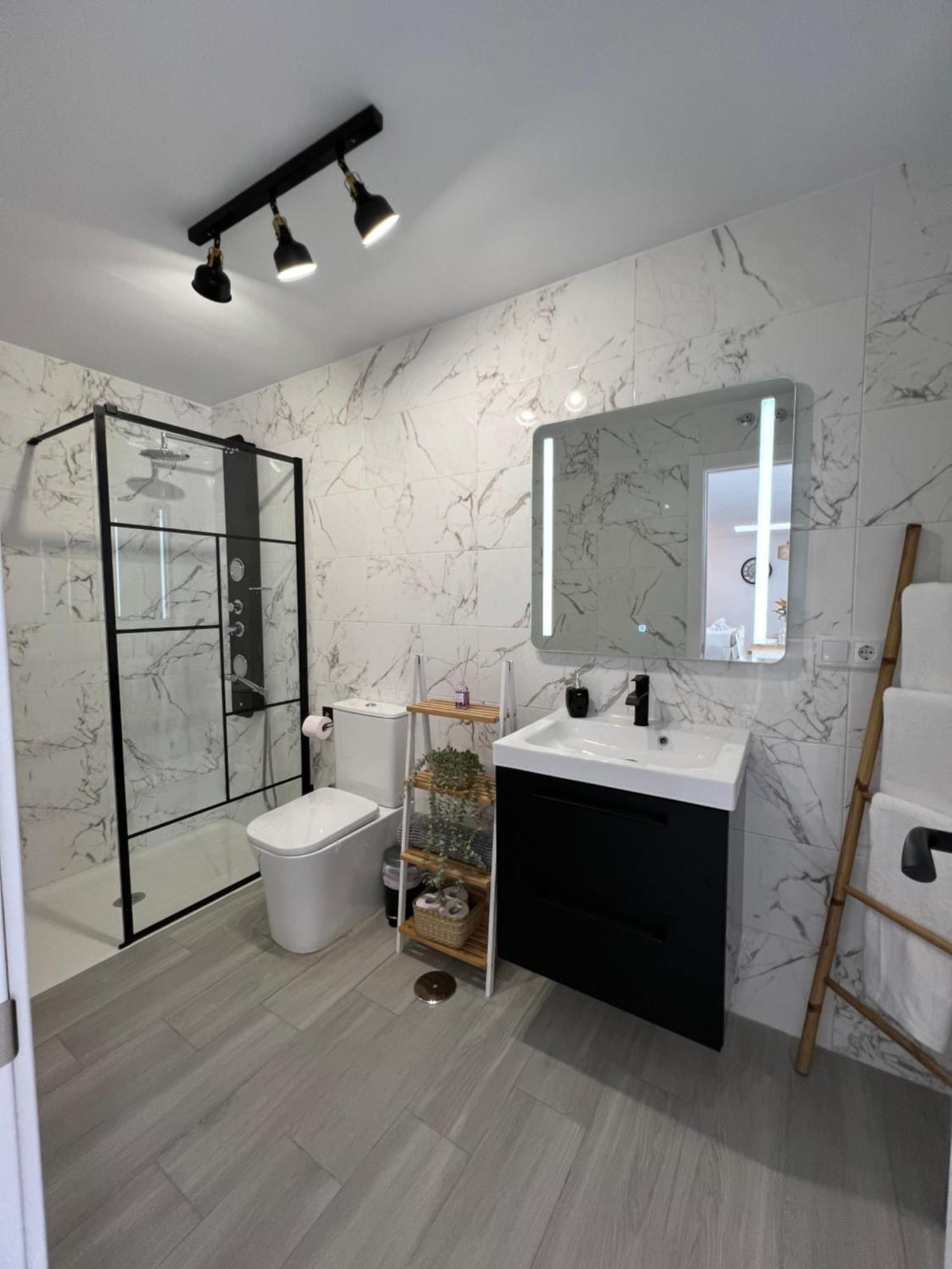 Apartamentos Turisticos A.Parra Jerez de la Frontera Dış mekan fotoğraf