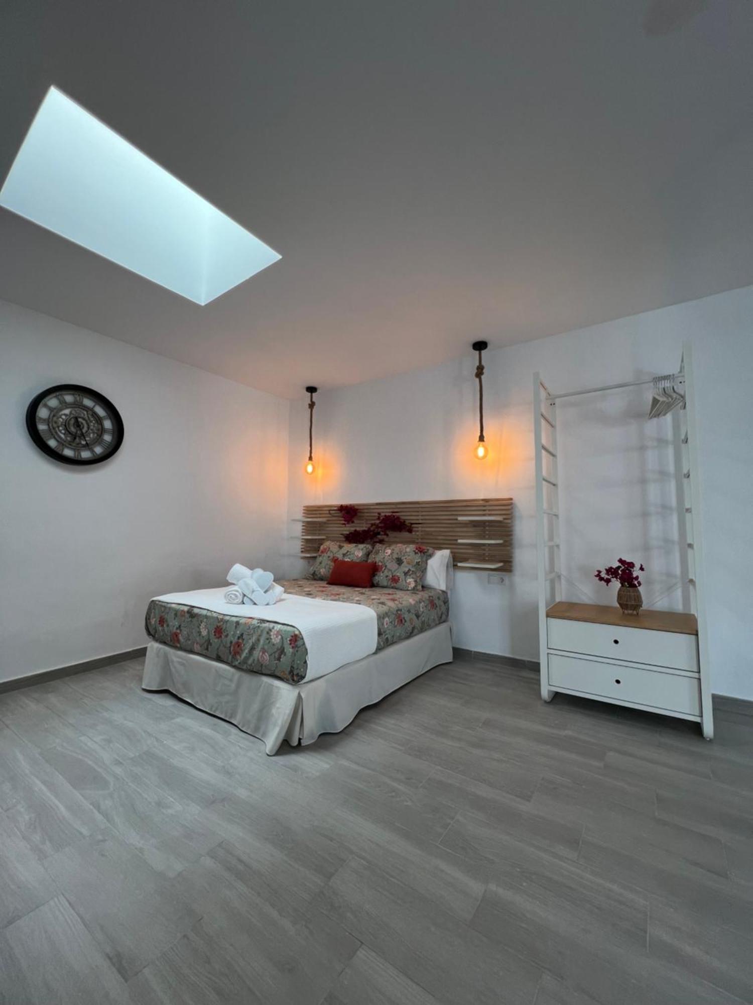 Apartamentos Turisticos A.Parra Jerez de la Frontera Dış mekan fotoğraf
