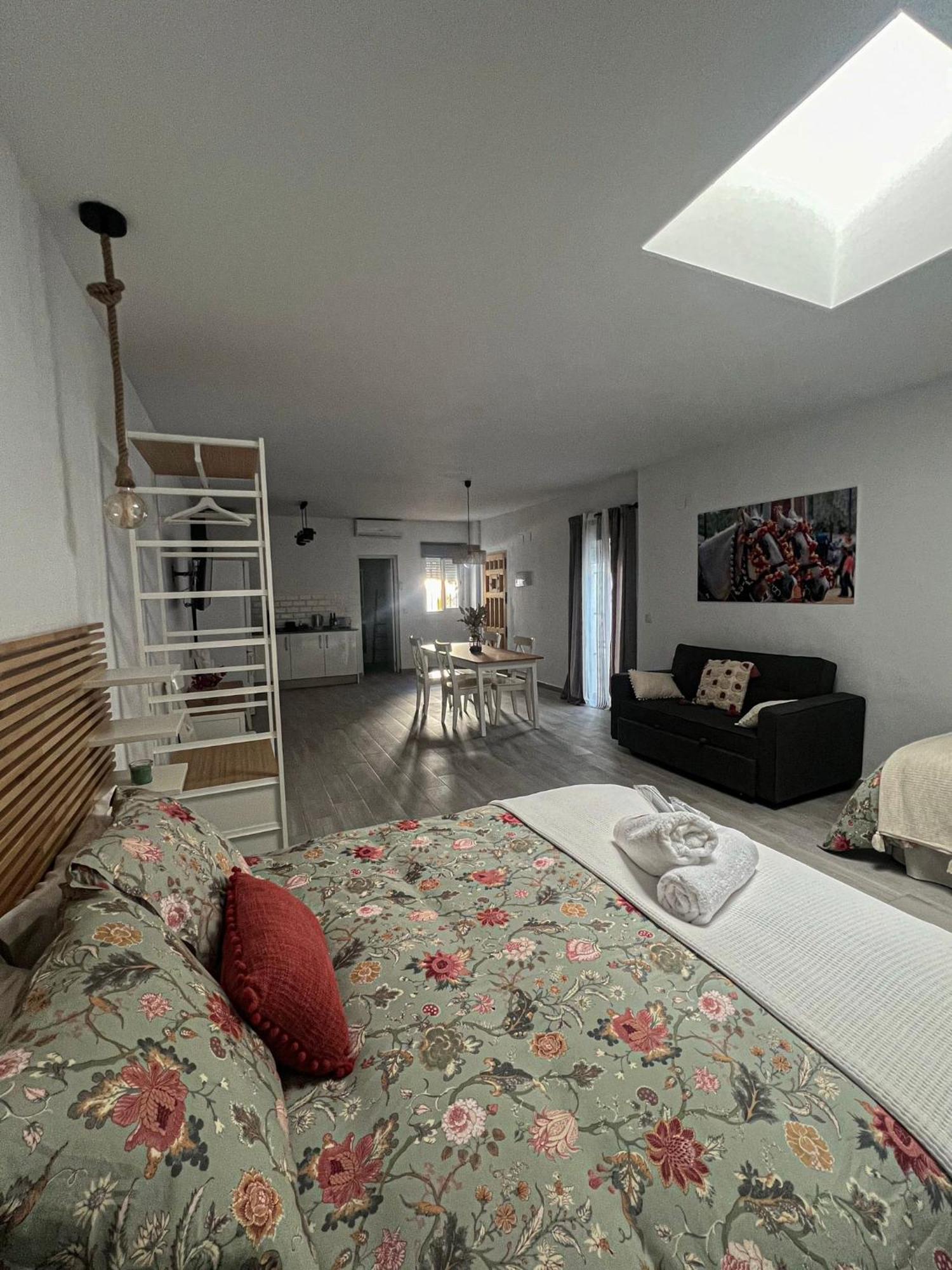 Apartamentos Turisticos A.Parra Jerez de la Frontera Dış mekan fotoğraf