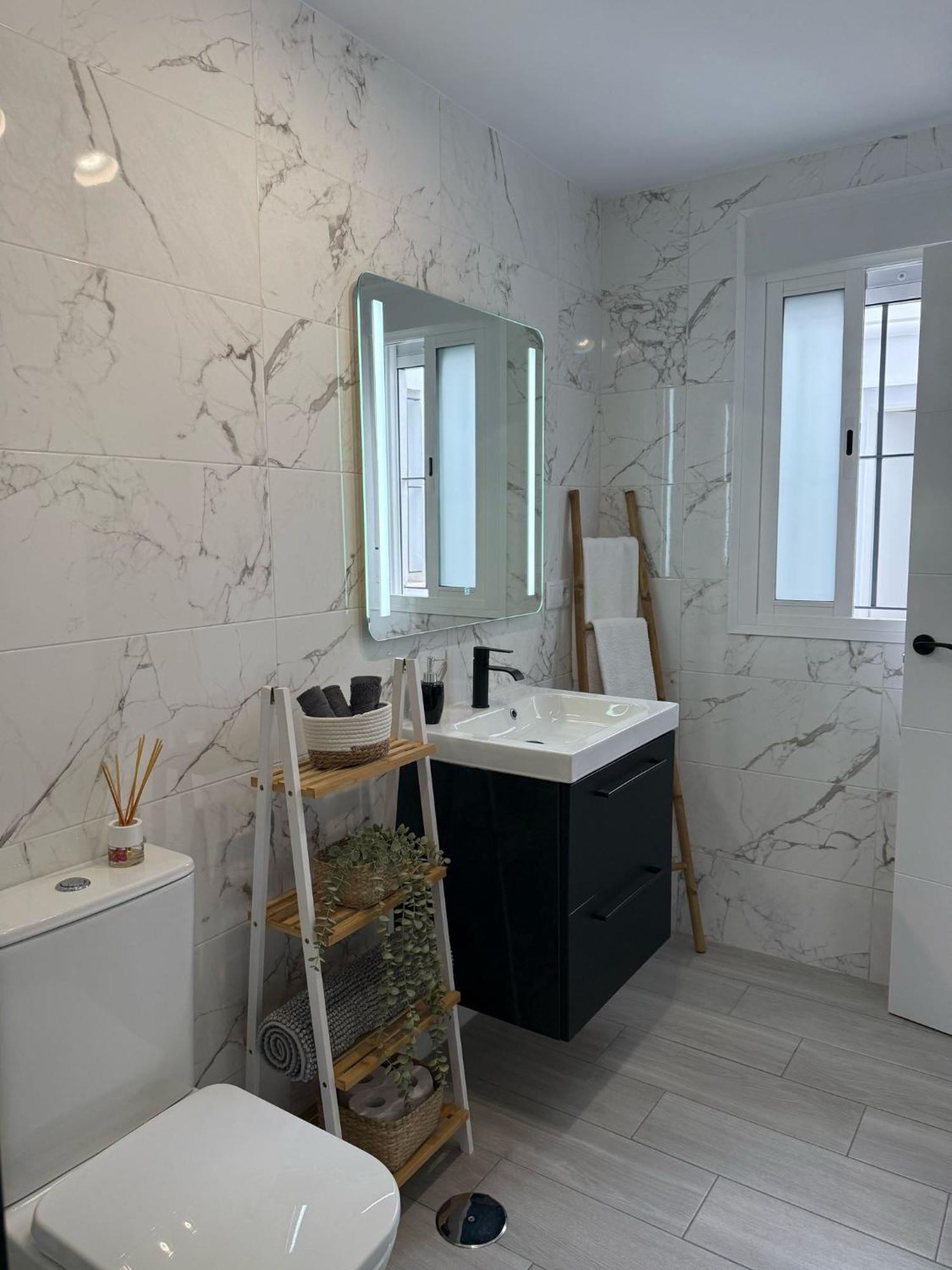 Apartamentos Turisticos A.Parra Jerez de la Frontera Dış mekan fotoğraf